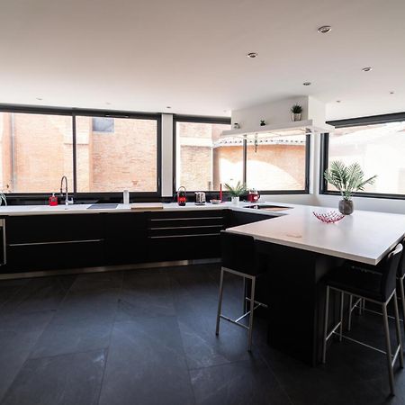Loft 150 M2 Jacuzzi, Sauna Et Massage Blagnac Eksteriør bilde